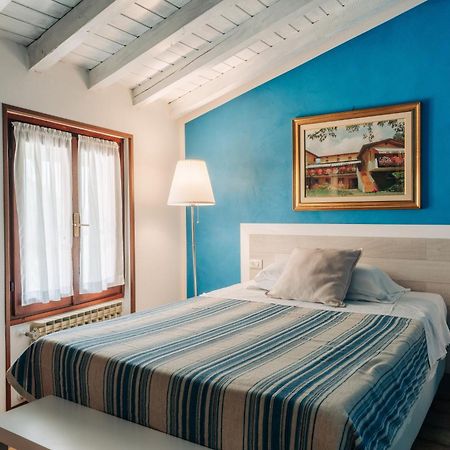 Hotel Colomber Gardone Riviera Kültér fotó