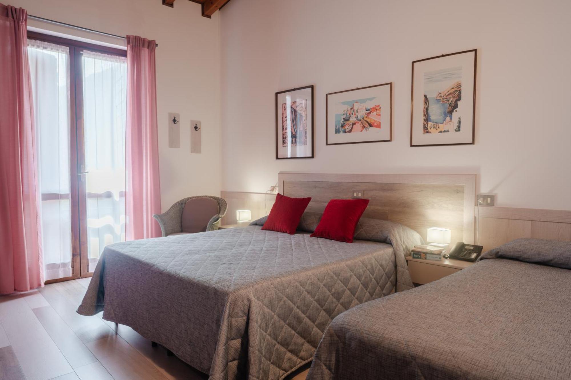 Hotel Colomber Gardone Riviera Kültér fotó