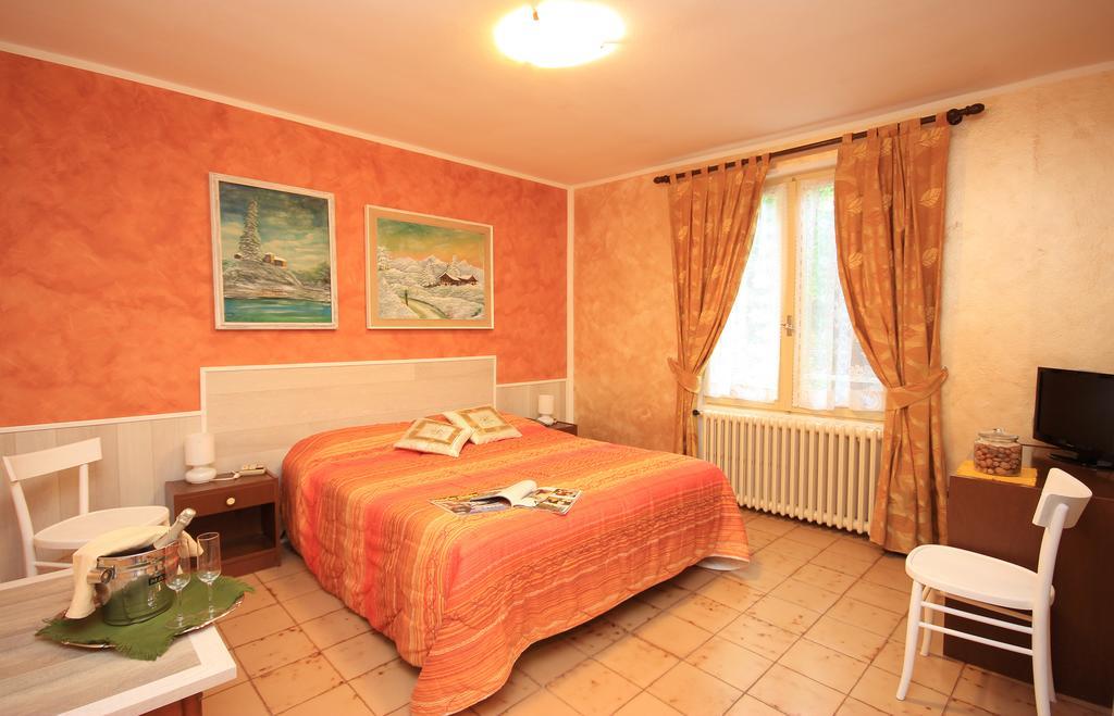 Hotel Colomber Gardone Riviera Kültér fotó